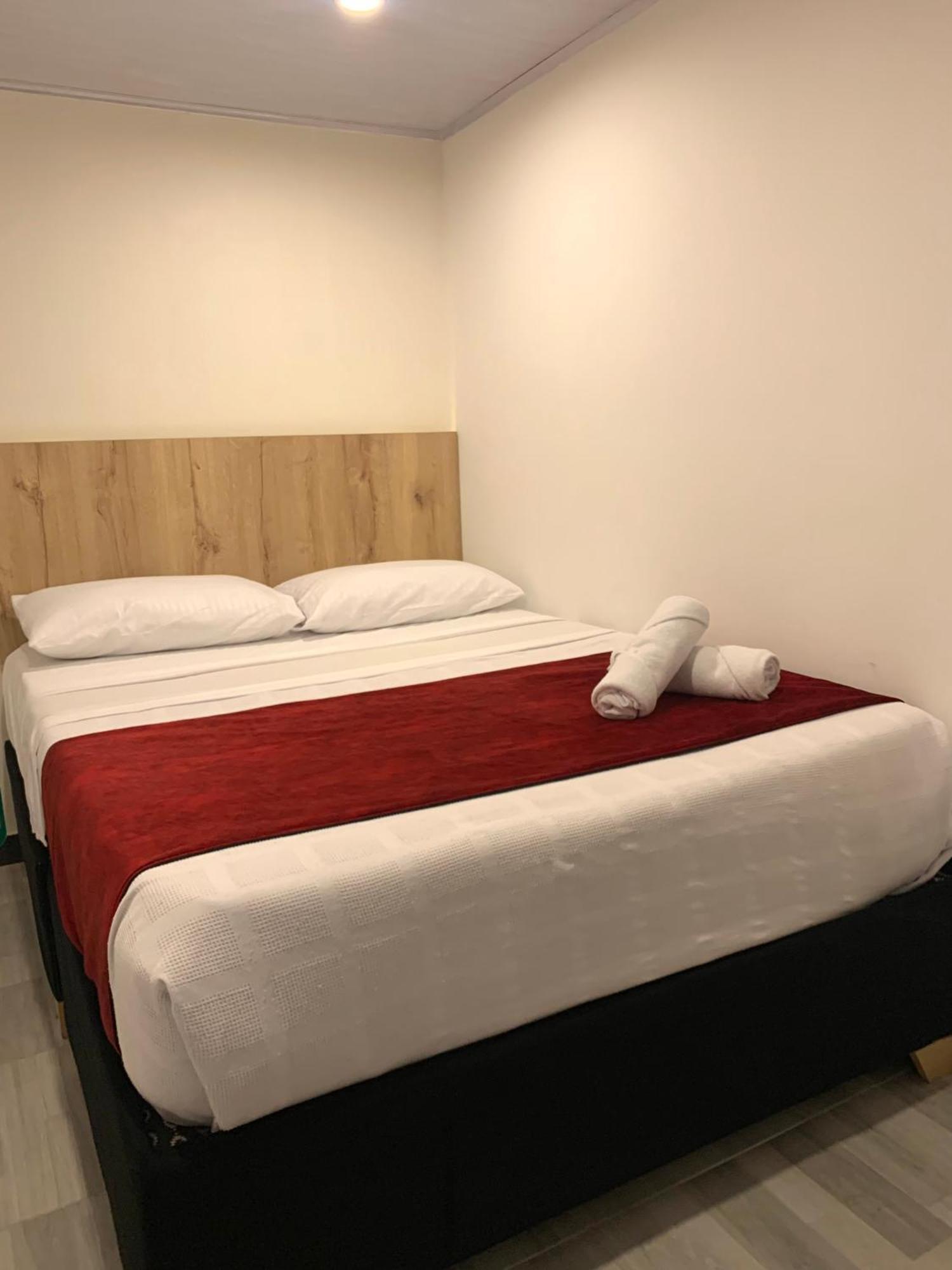 Hotel Urban Center Bogota Buitenkant foto